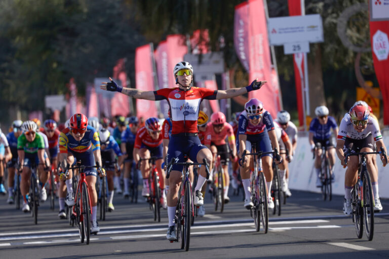 UAE Tour – Lorena Wiebes remporte la 2ème étape