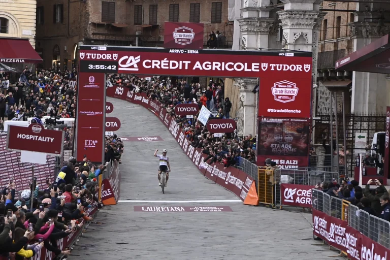 Strade Bianche – Lotte Kopecky s’impose