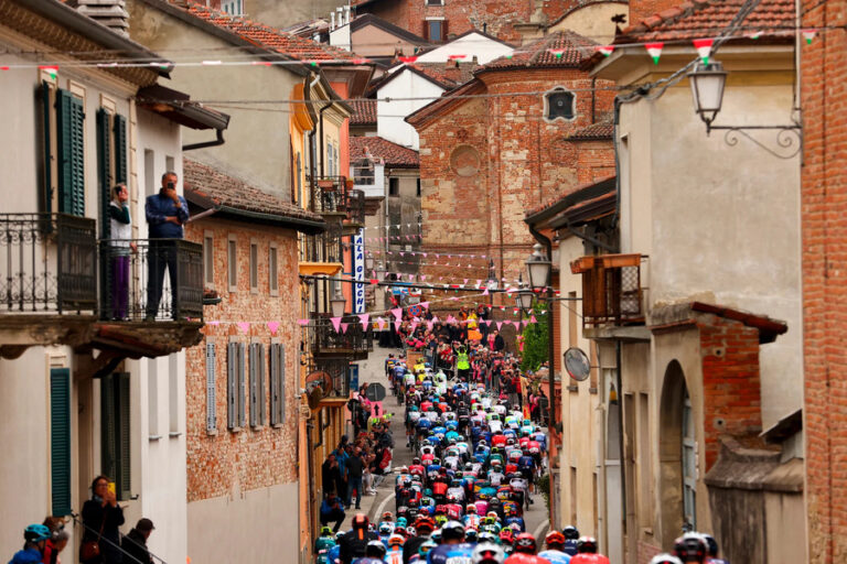Tour d’Italie : parcours et favoris de la 4ème étape du Giro
