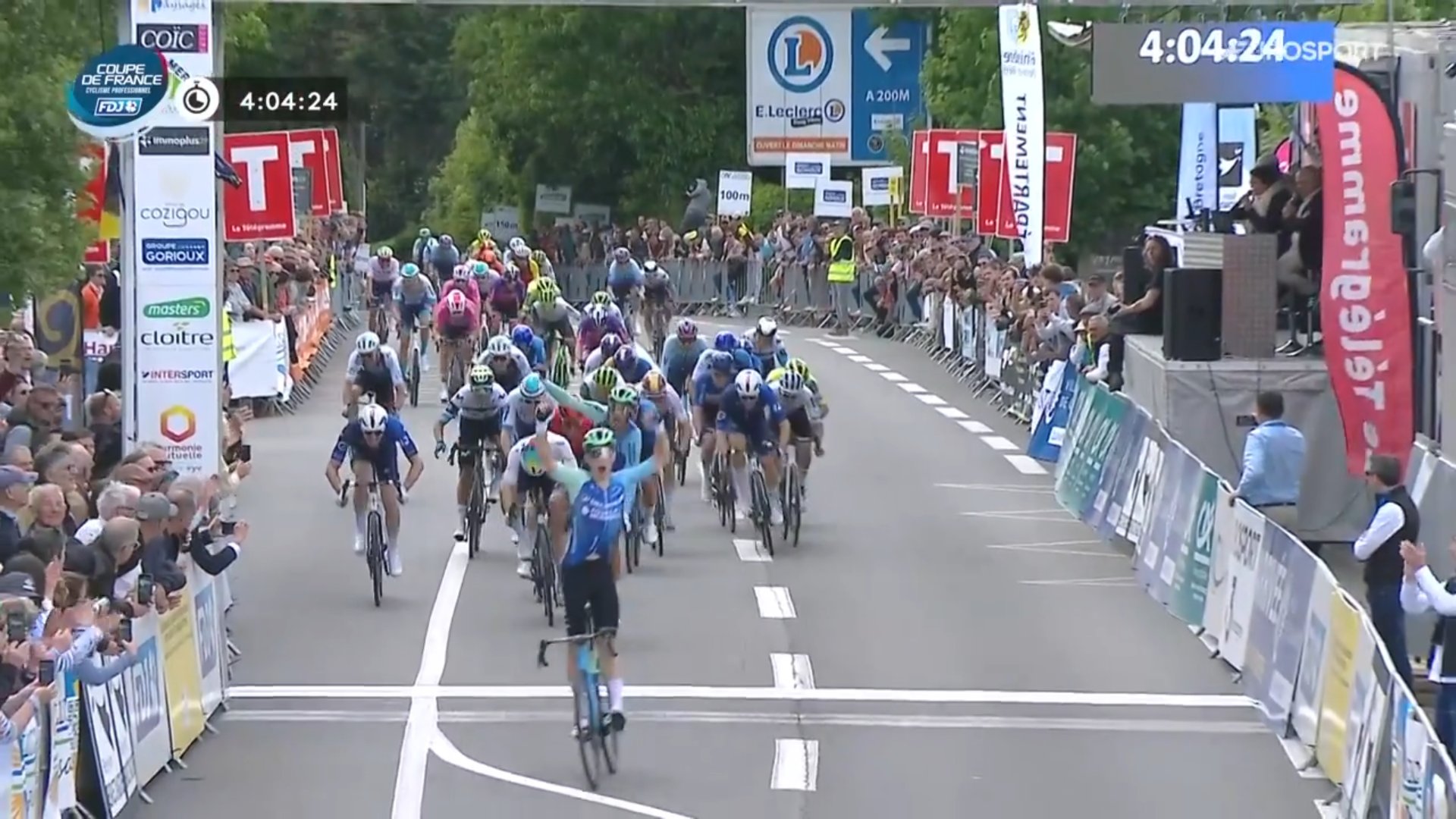 Aubin Sparfel remporte le Tour du Finistère