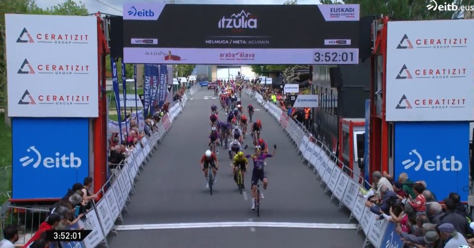Mischa Bredewold s'offre la 1ère étape de l'Itzulia Women