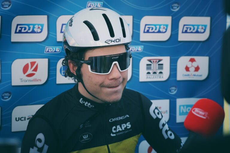 Arnaud De Lie, forfait pour les Boucles de la Mayenne