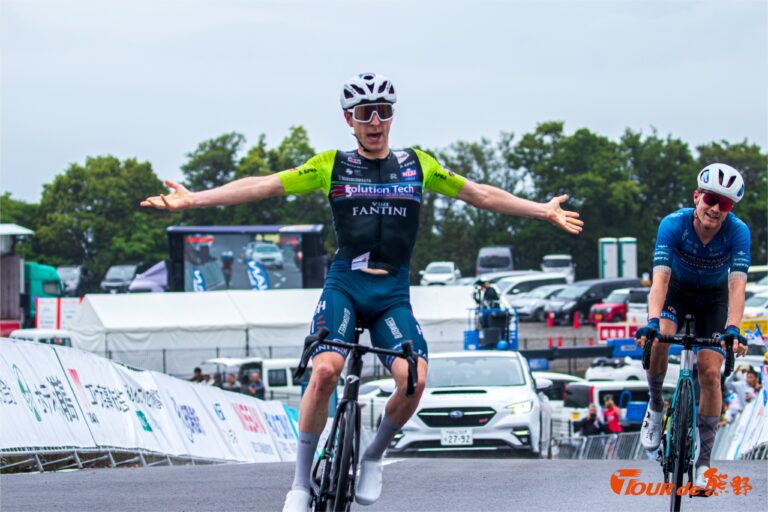 Mark Stewart remporte la 3ème étape du Tour de Kumano