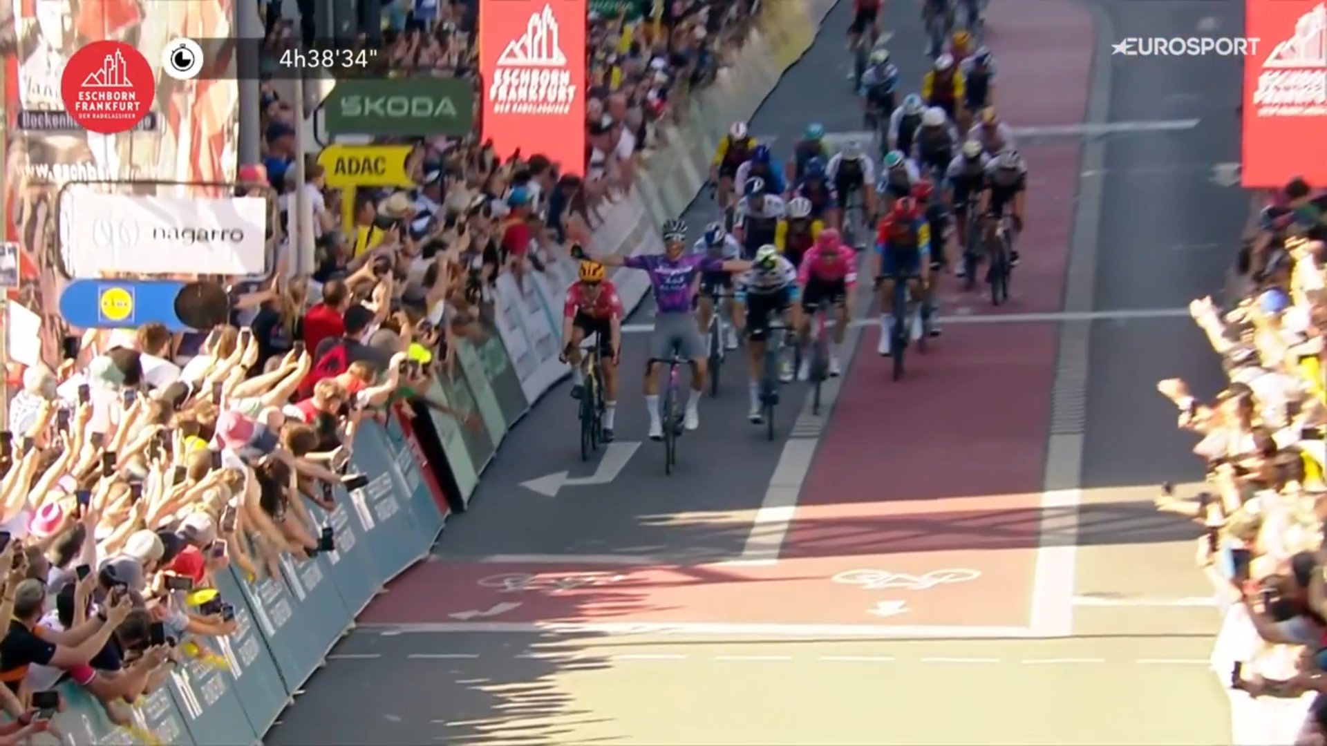 Michael Matthews remporte l'Eschborn-Frankfurt