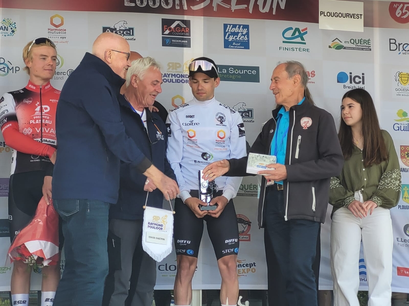 Challenge Raymond Poulidor : Fox et le V.C Rouen, ultra-dominateurs