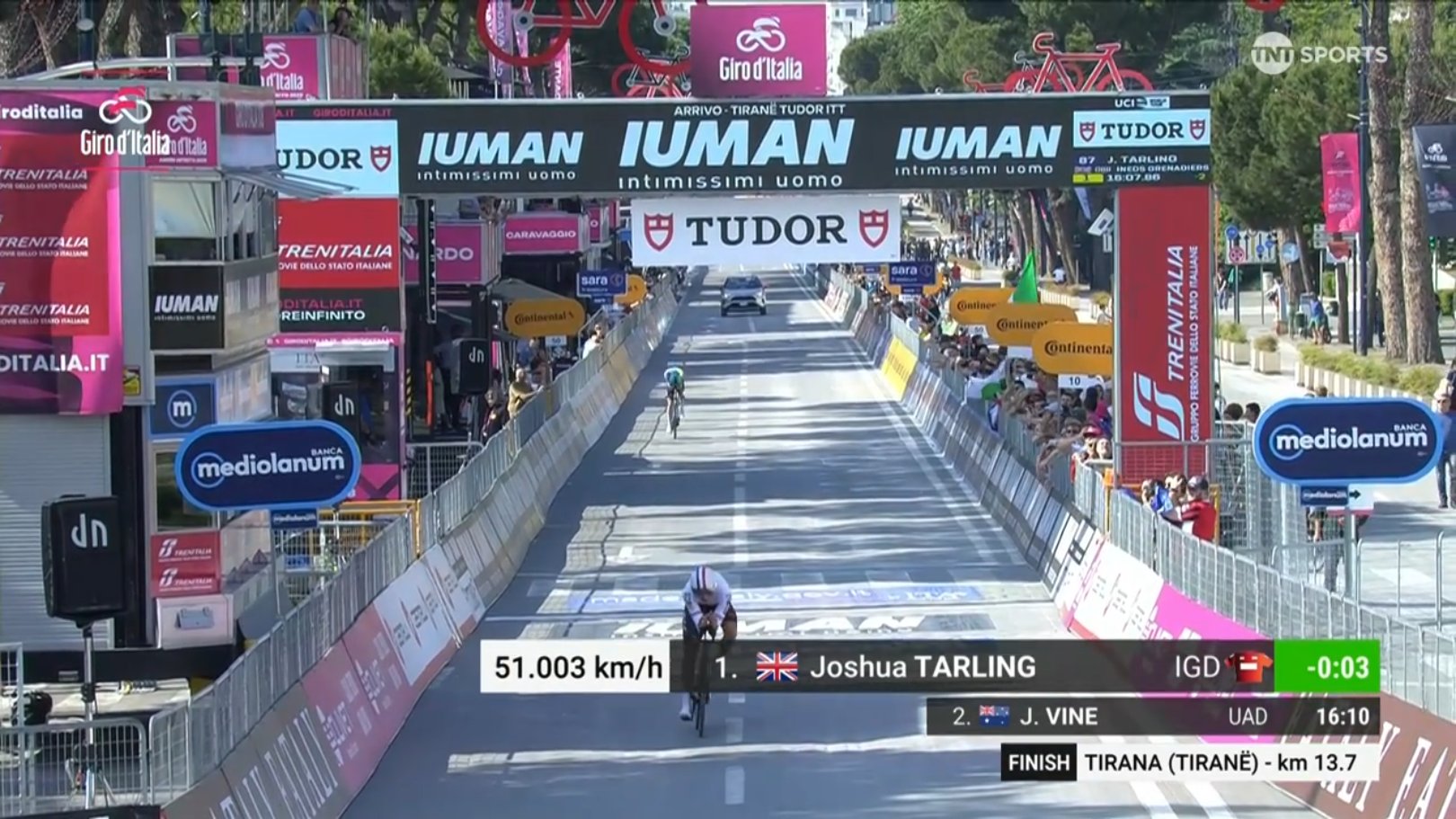 Joshua Tarling gagne la 2ème étape du Tour d'Italie
