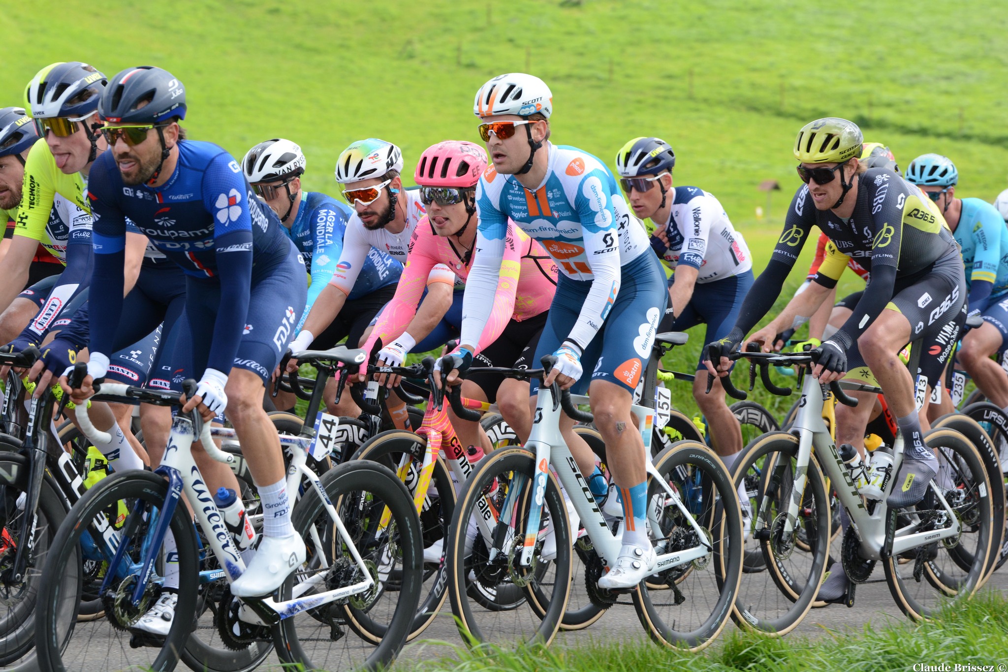 La Team PicNic Post NL perd un coureur sur le Giro