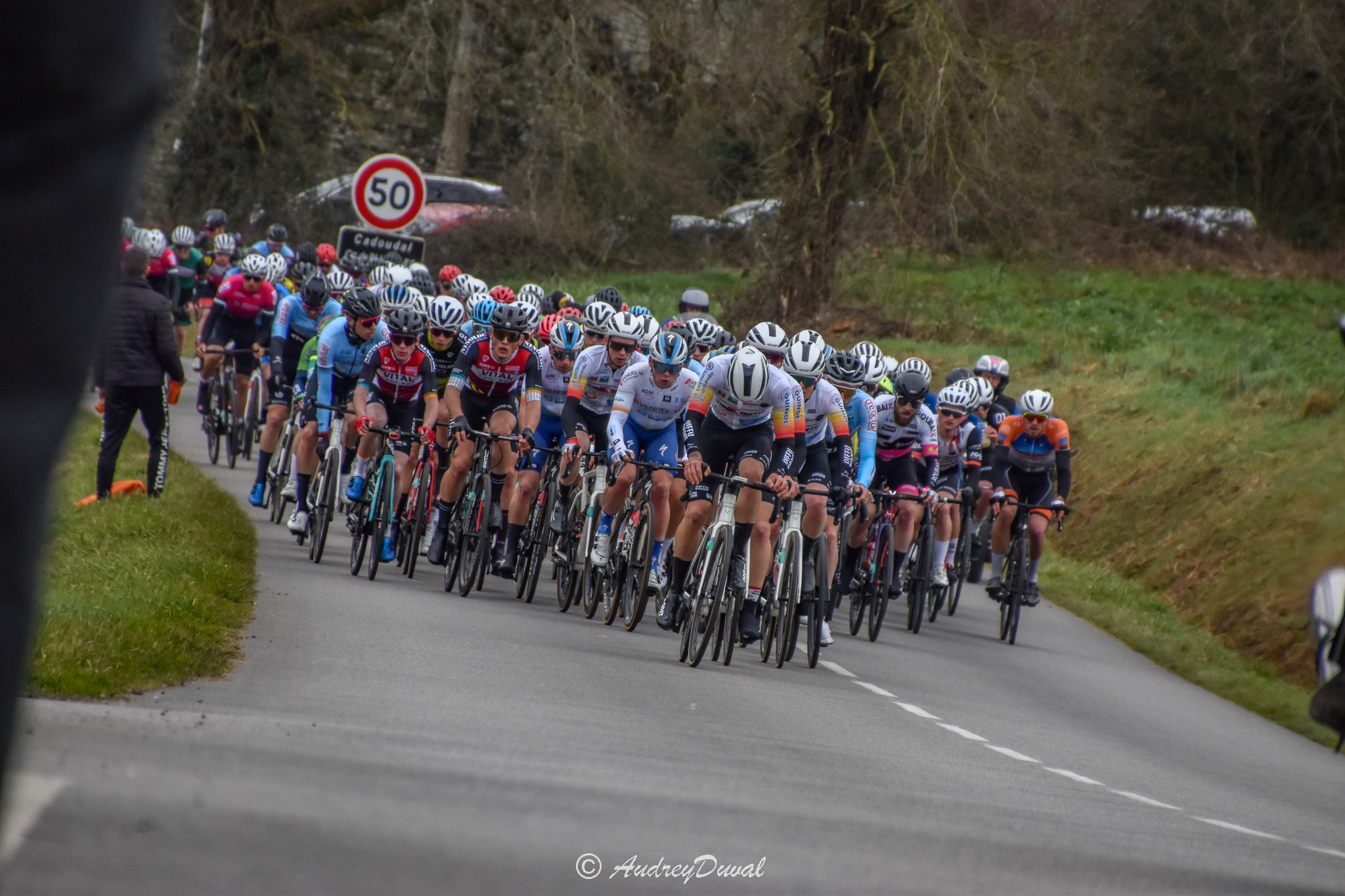 Edito : le monde amateur continue de crever en silence