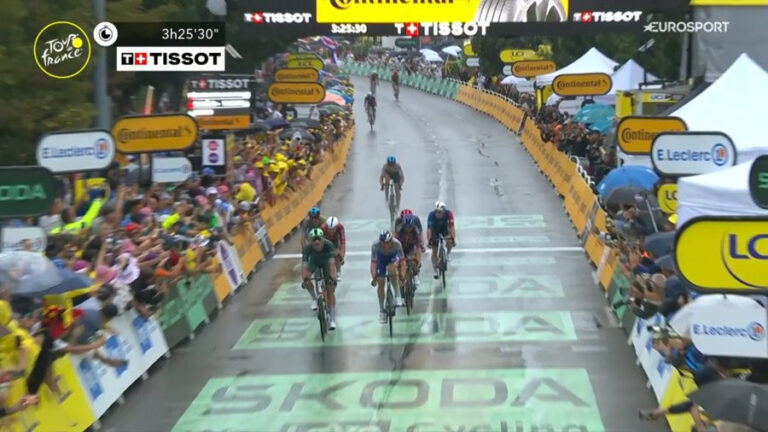 Jonathan Milan gagne la 17ème étape du Tour de France