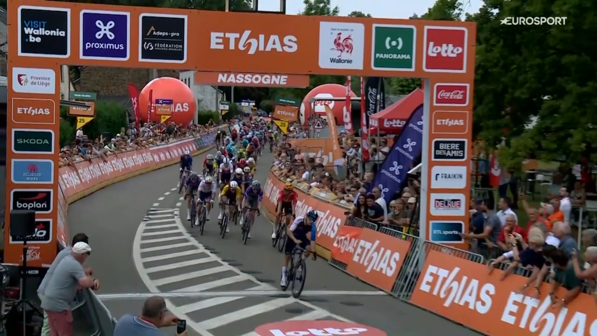 Corbin Strong remporte la 1ère étape du Tour de Wallonie
