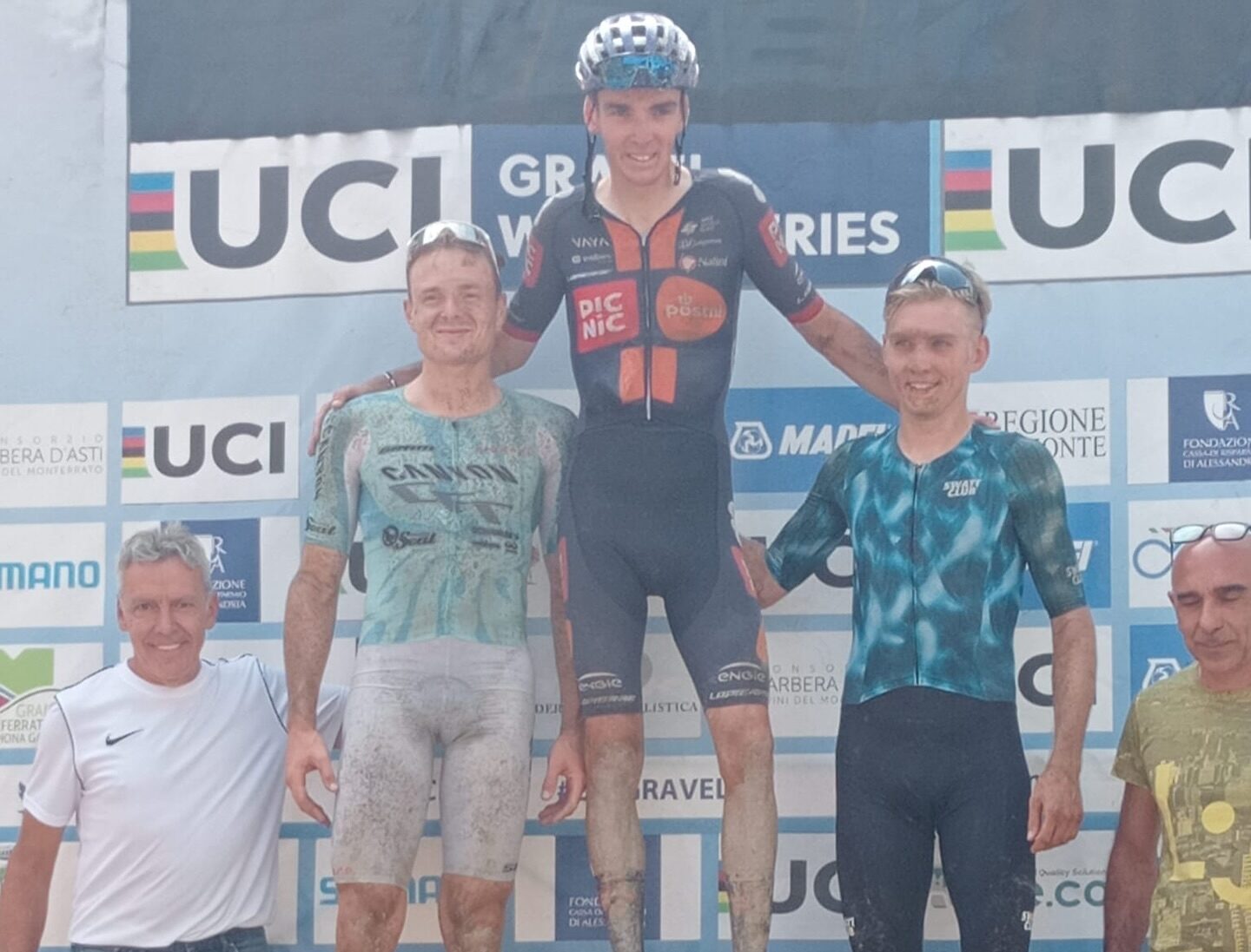 Romain Bardet s'offre la Strade Bianche Monferrato