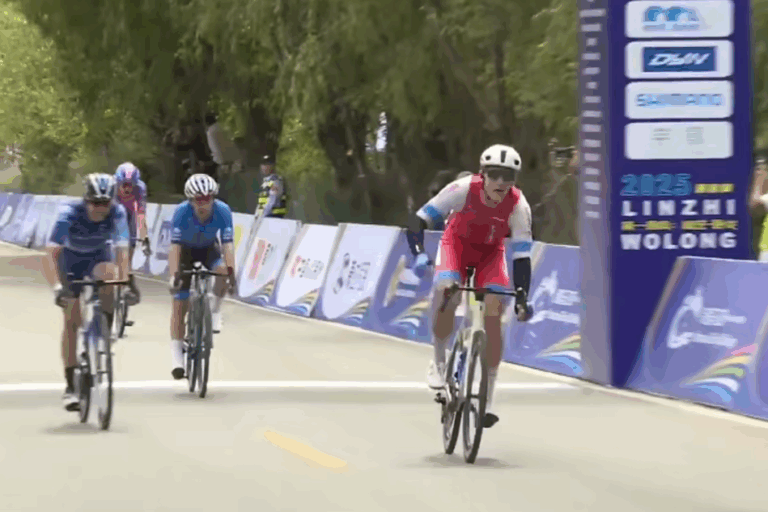 Raman Tsishkou remporte la 1ère étape de la Trans-Himalaya