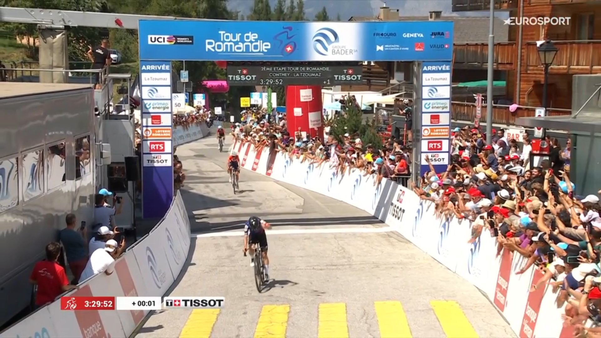 Elise Chabbey remporte la 2ème étape du Tour de Romandie