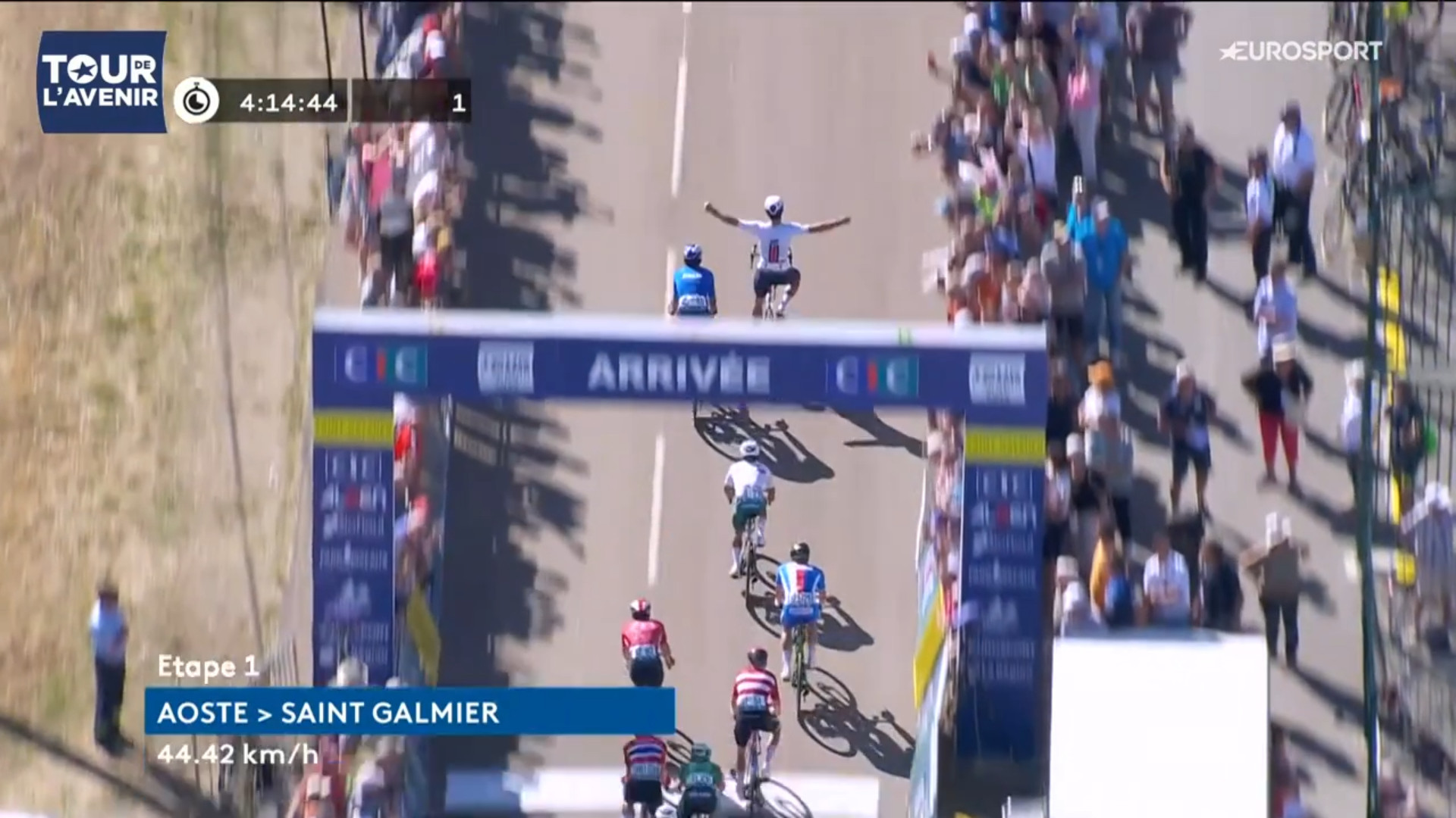 Noah Hobbs remporte la 1ère étape du Tour de l'Avenir