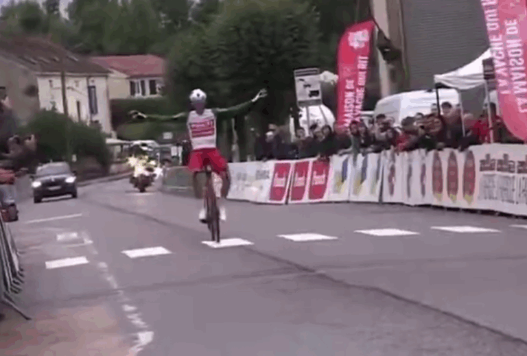 Samuele Zoccarato gagne le Tour de la Mirabelle