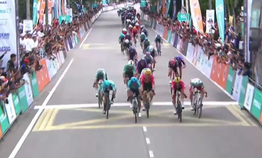 Matteo Malucelli gagne la 3ème étape du Tour de Langkawi