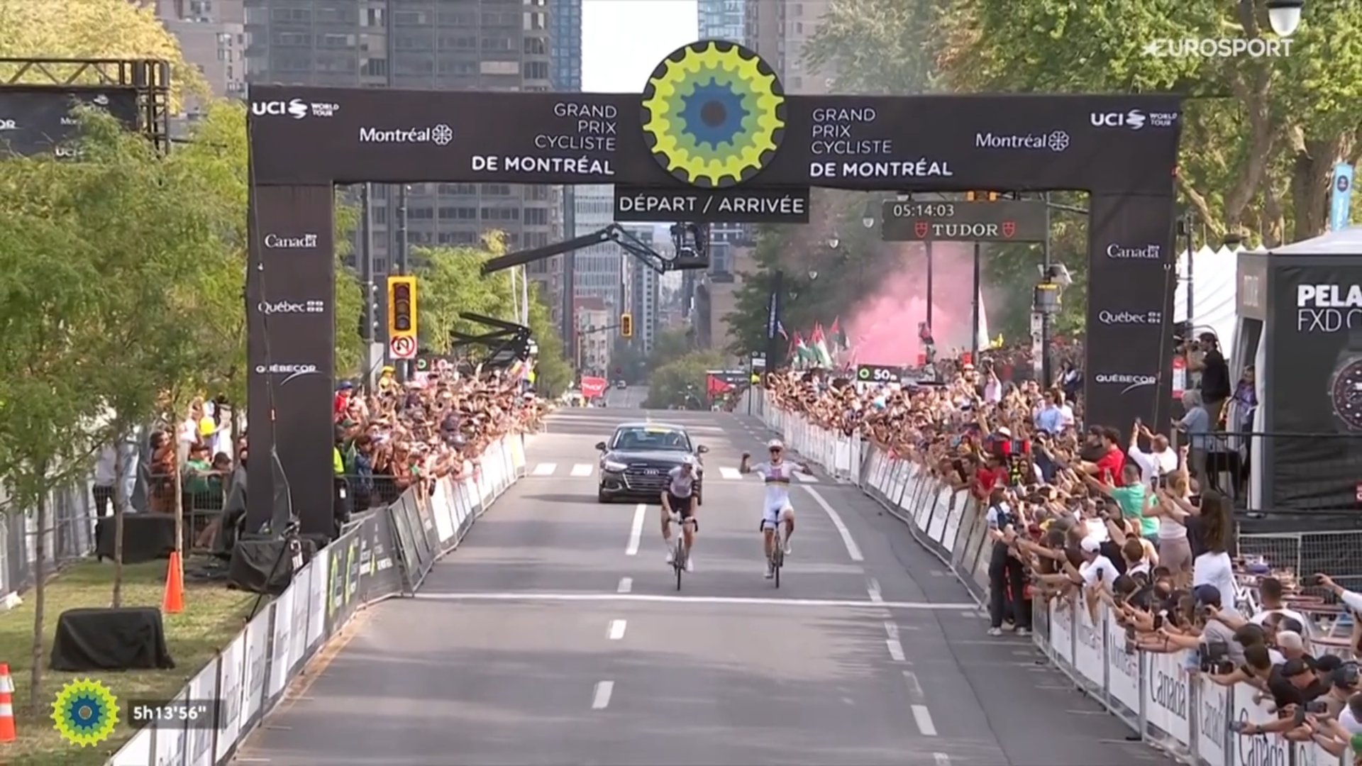 UAE Emirates survole le Grand Prix de Montréal