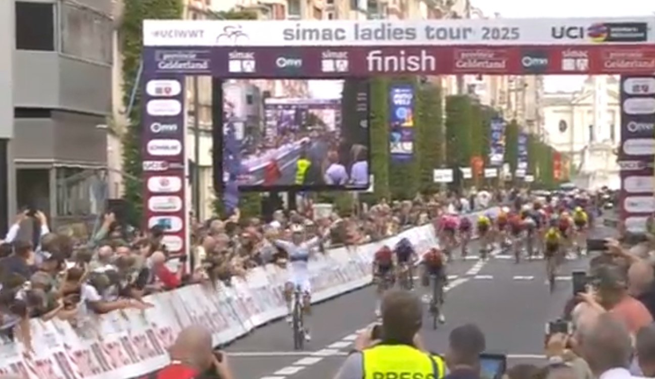 Lorena Wiebes remporte la 1ère étape du Simac Ladies Tour