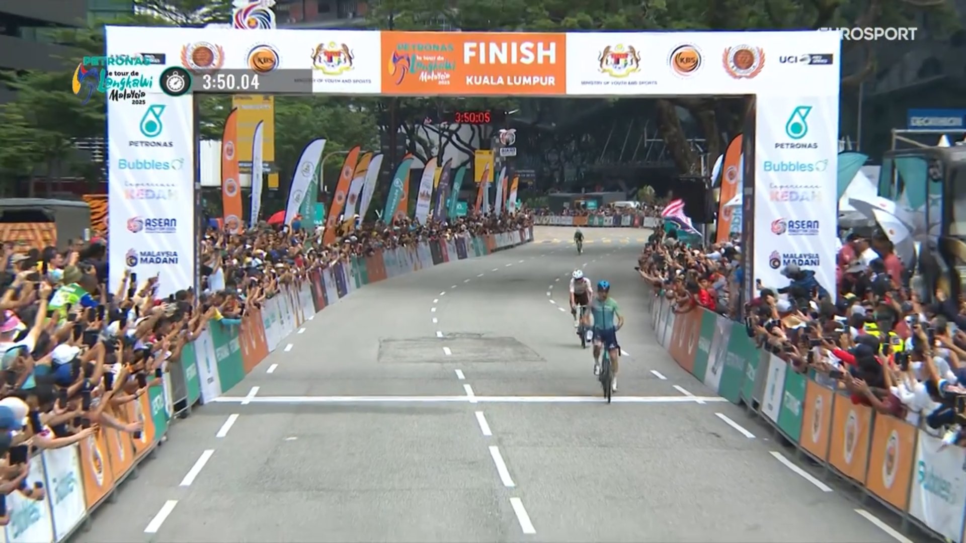 Aaron Gate gagne la 8ème étape du Tour de Langkawi