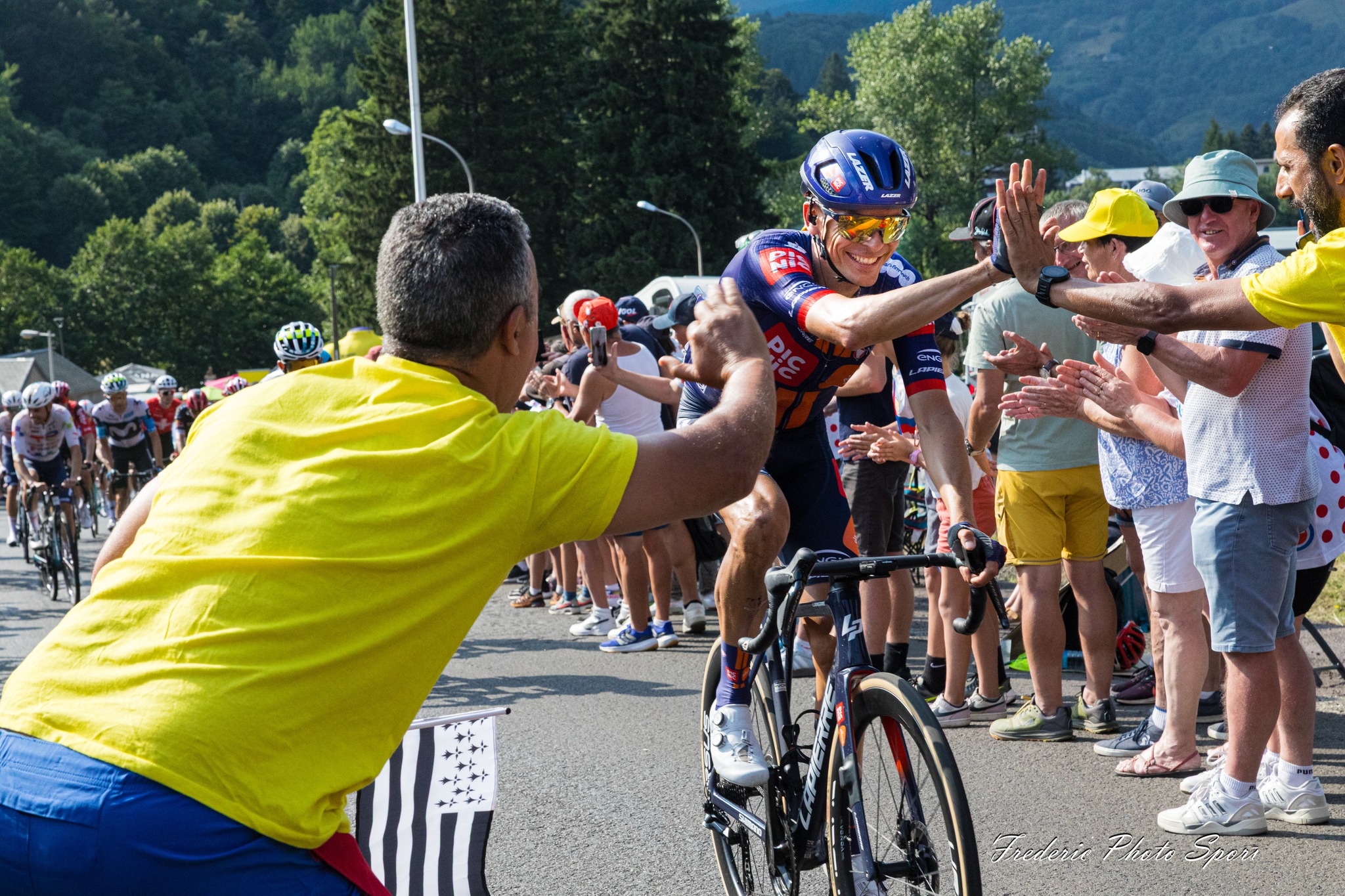 Warren Barguil prolonge son contrat avec Team Picnic PostNL.