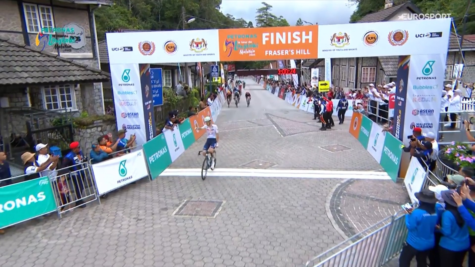 Joris Delbove remporte la 5ème étape du Tour de Langkawi
