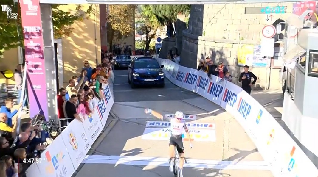 Brandon McNulty remporte la 4ème étape de la Cro Race