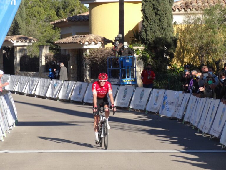 Simon Guglielmi rejoint St Michel – PREFERENCE HOME – Auber93 pour la saison 2026.