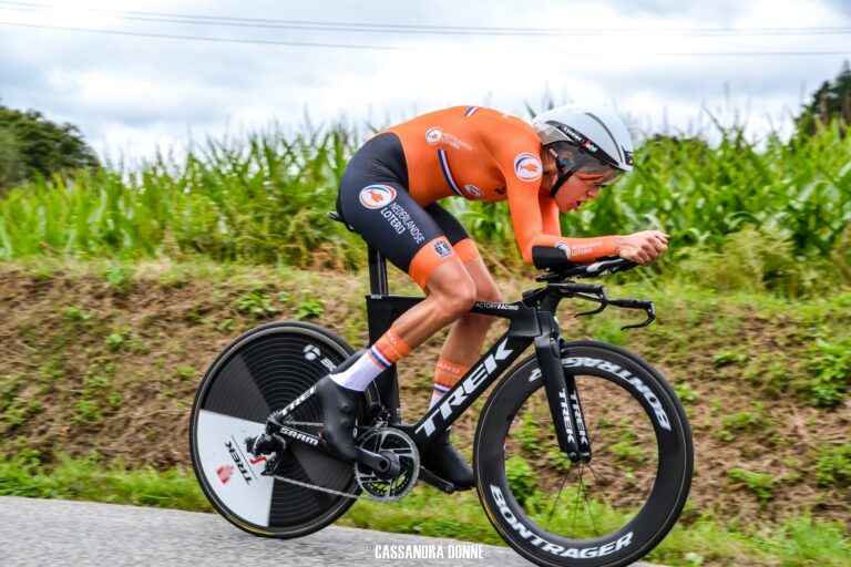Ellen van Dijk remporte le Chrono des Nations 2025 aux Herbiers.