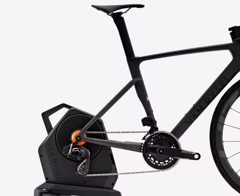 Van Rysel présente ses Home Trainers RCR et D500