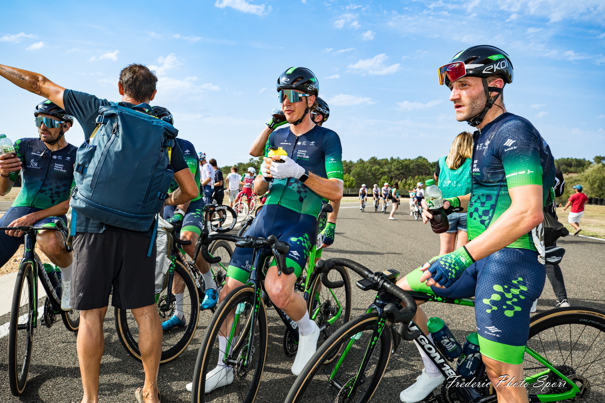 Présentation de l’effectif Team Novo Nordisk pour la saison cycliste 2026.