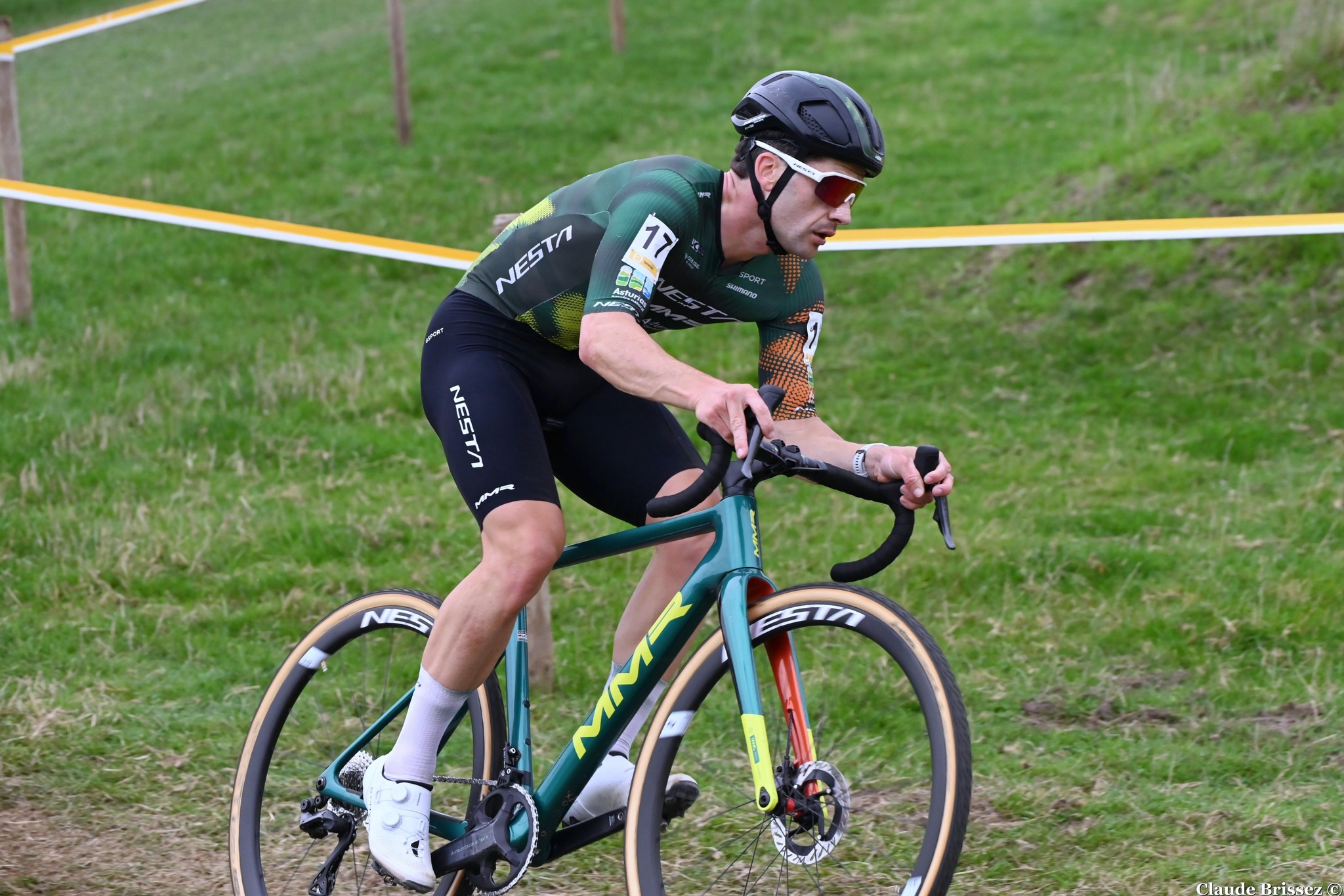 Kevin Suárez Fernandez remporte le cyclo-cross d’Amurrio 2025 devant Gonzalo Inguanzo et Unax Galan.