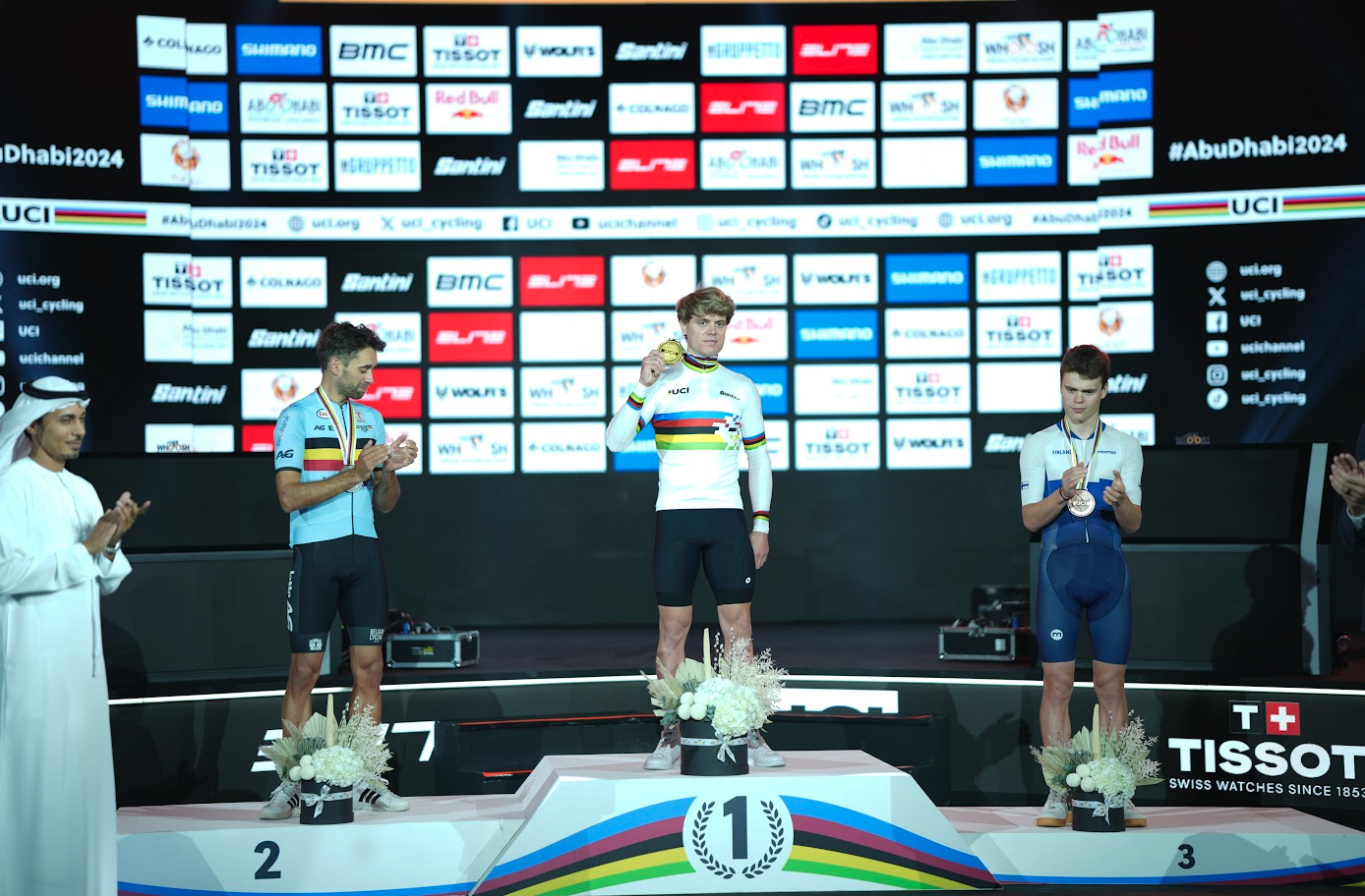 Finale des Championnats du Monde UCI d’Esport Cycliste 2025 disputée en direct à Abou Dhabi.
