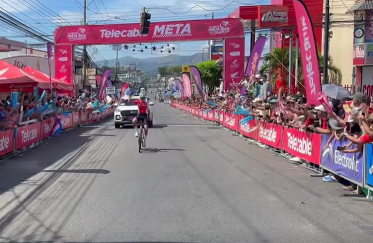 Jexon Ledezma vainqueur de la 1re étape de la Vuelta a Costa Rica 2025