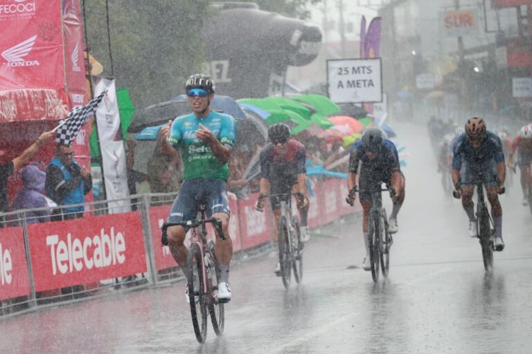 Jason Huertas vainqueur de la 2e étape de la Vuelta a Costa Rica 2025