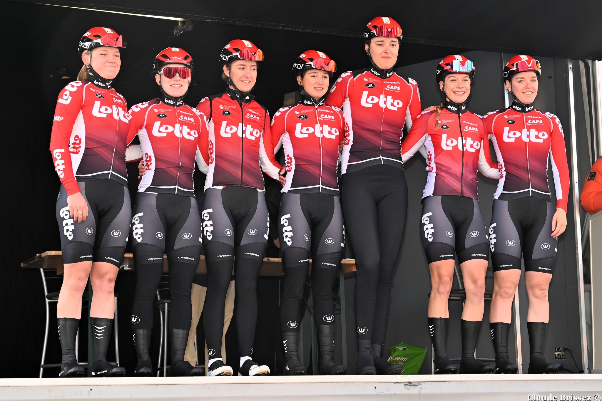 Photo de l’équipe féminine Lotto-Intermarché avant la saison 2026