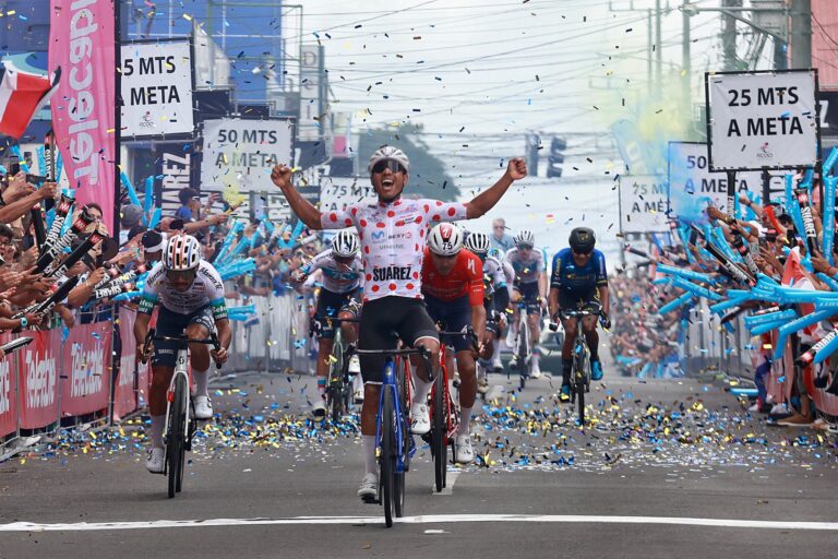 Arrivée de la 3e étape de la Vuelta a Costa Rica 2025 à Paraíso