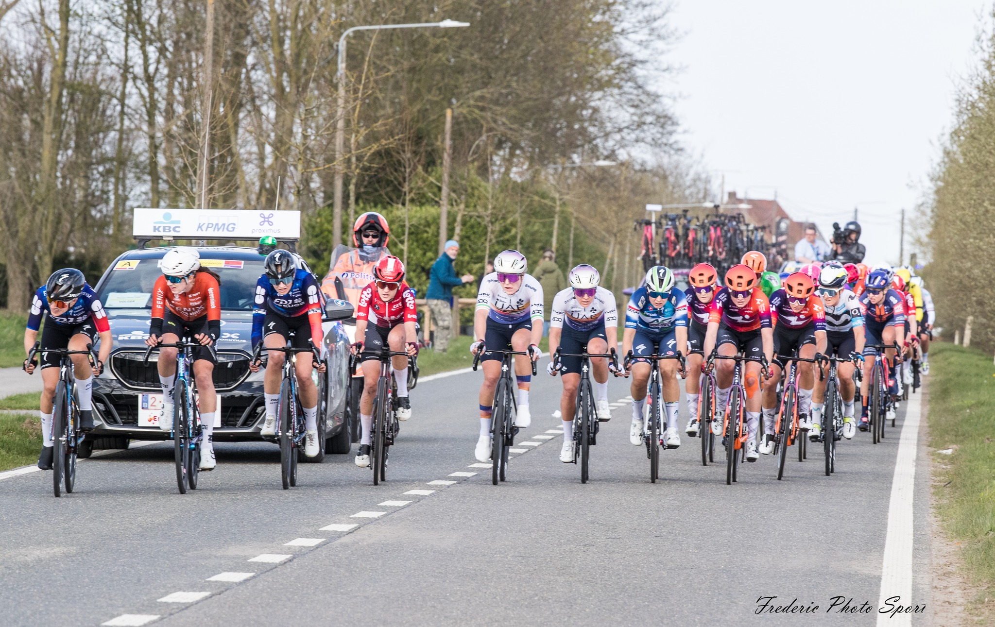 Liste des équipes Women ProTeam en cyclisme féminin