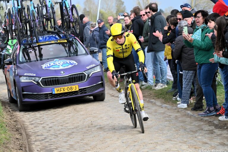 Matthew Brennan en action lors d’une course WorldTour