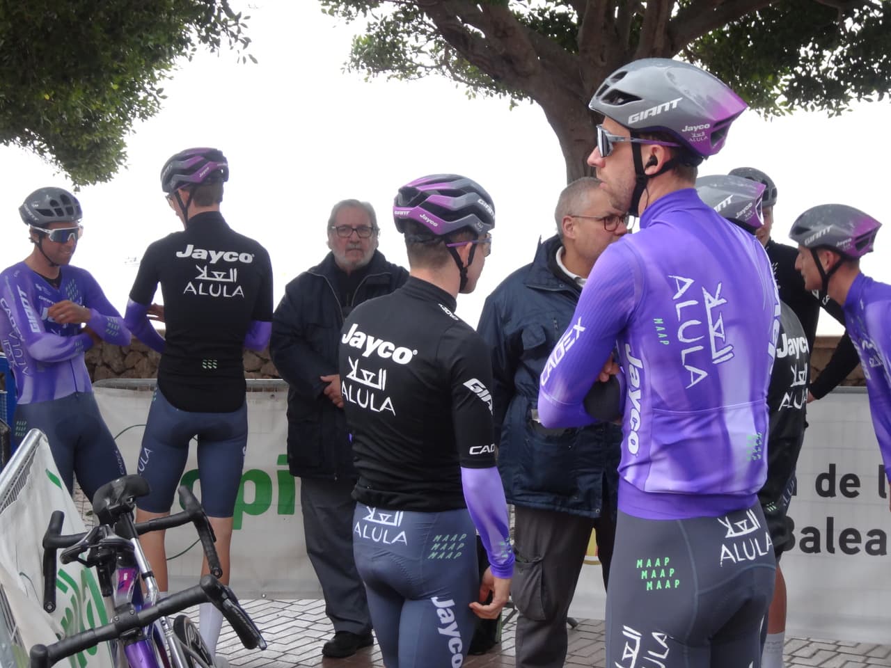 Départ du Trofeo Ses Salines 2026 en contre-la-montre par équipes