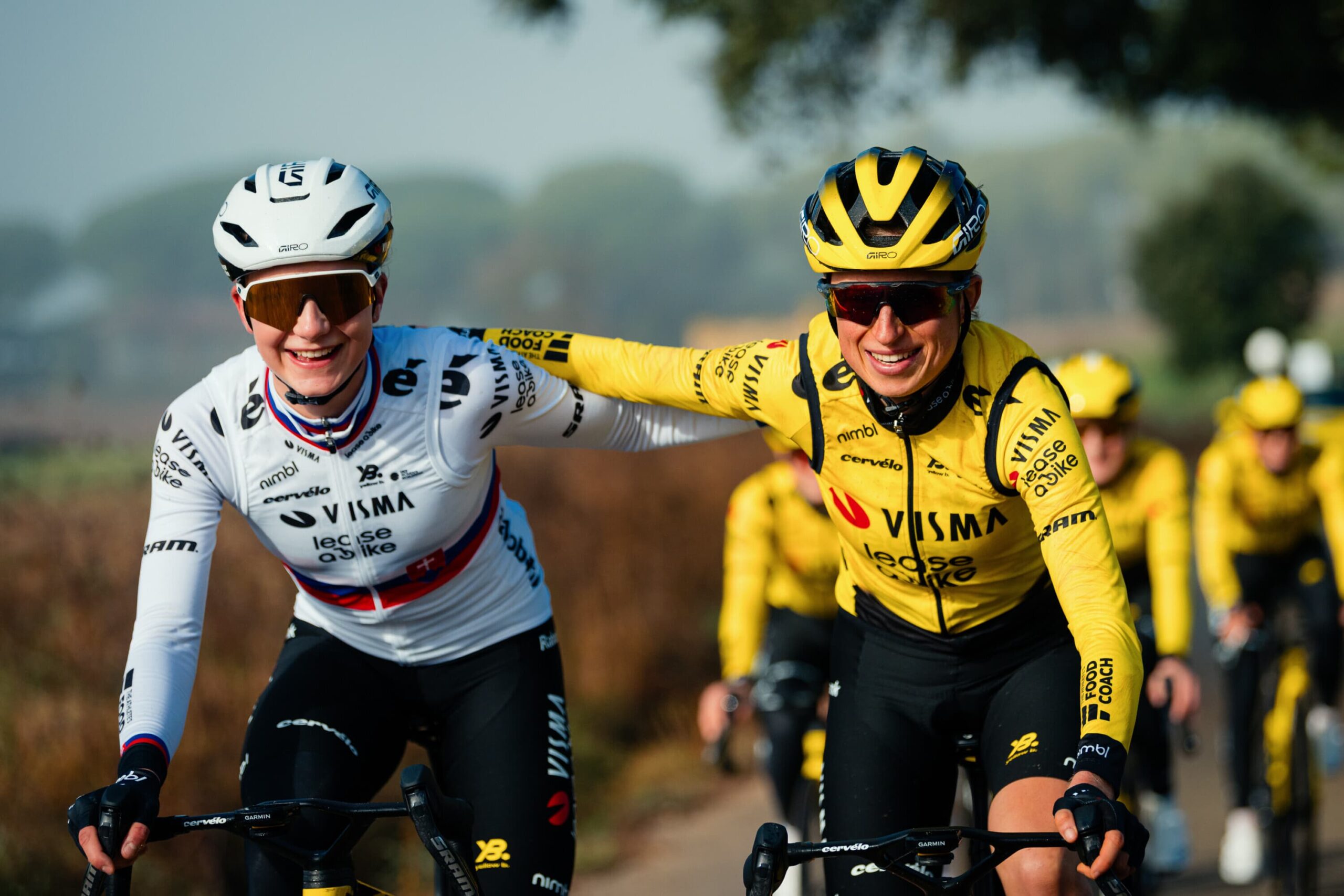 Marion Bunel à l'entrainement avec Team Visma | Lease a Bike Women