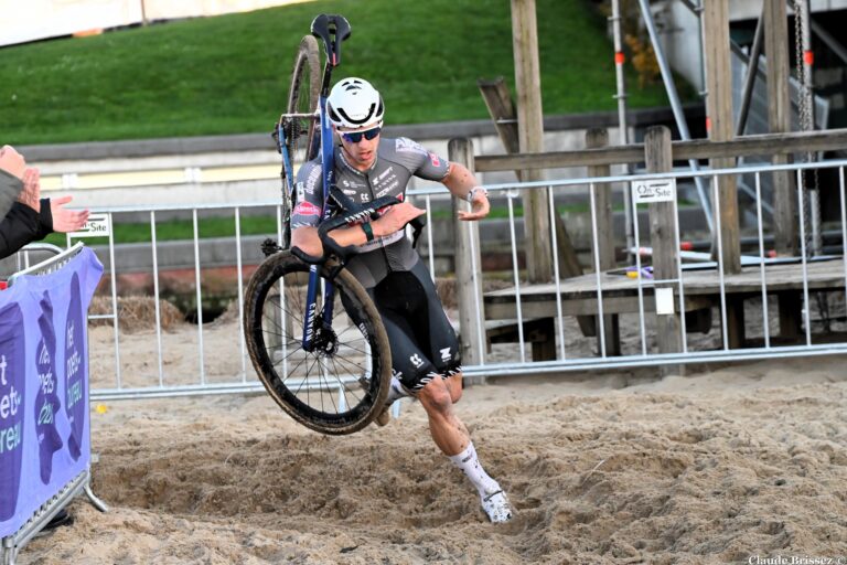 Niels Vandeputte lors du cyclo-cross de Gullegem 2026 lors de la course Men Elite