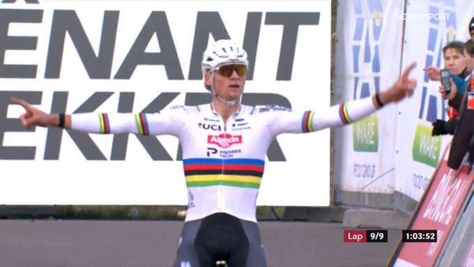 Van der Poel vainqueur à Maasmechelen en Coupe du monde de cyclocross 2026