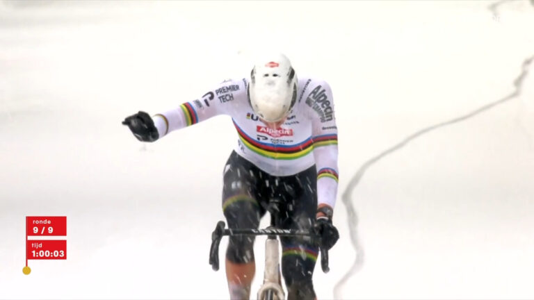 Mathieu van der Poel vainqueur de l’Exact Cross de Mol 2026