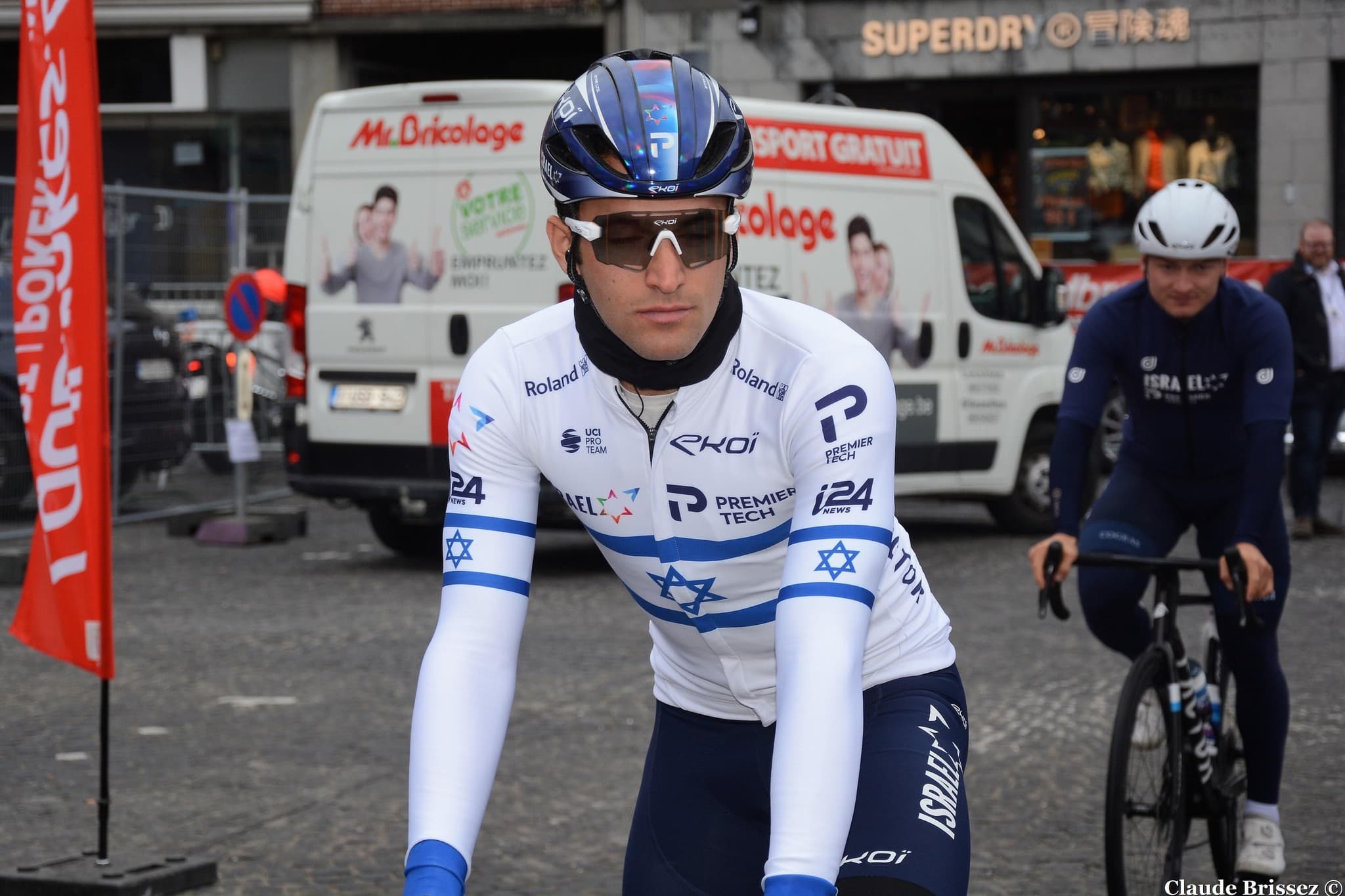 Itamar Einhorn lors d’une arrivée d’étape sur le Tour du Rwanda