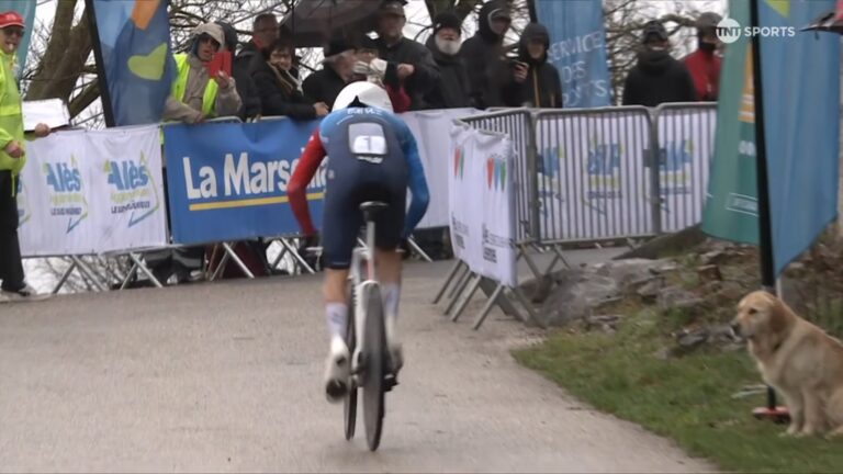 Ewen Costiou en effort lors du contre-la-montre final de l’Étoile de Bessèges