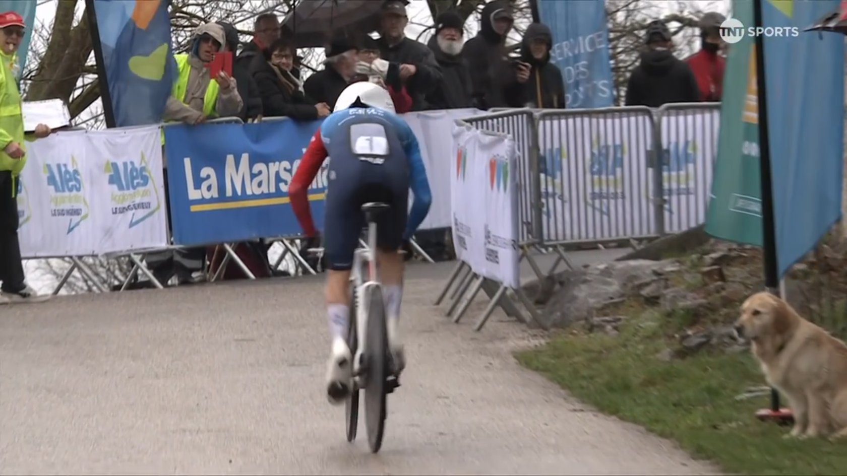 Ewen Costiou en effort lors du contre-la-montre final de l’Étoile de Bessèges