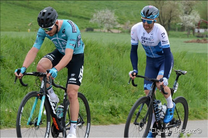 Hugo Houle en action lors d’une course sur route