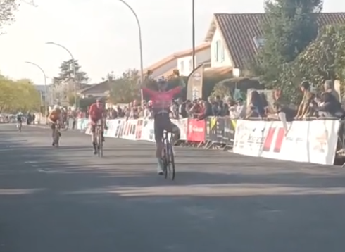 Thomas Garel victoire sprint course cycliste