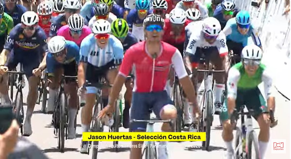 Jason Huertas lors d’un sprint en course