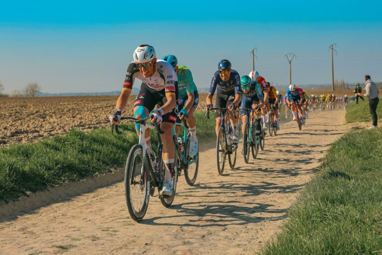 Nils Politt UAE E3 Saxo Classic sans Pogacar